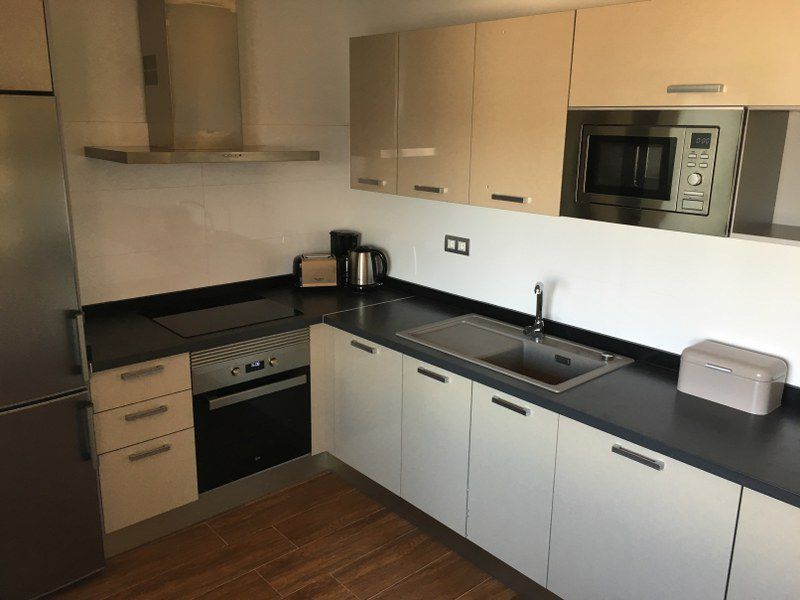 kitchen (1)