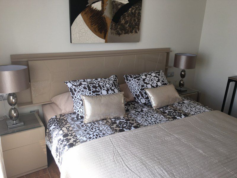 master-bedroom-2 (7)
